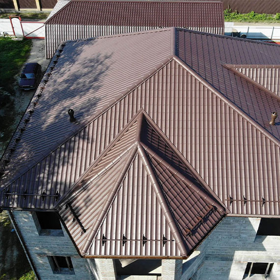 Монтаж сложной крыши и кровли в Арамиле и Свердловской области